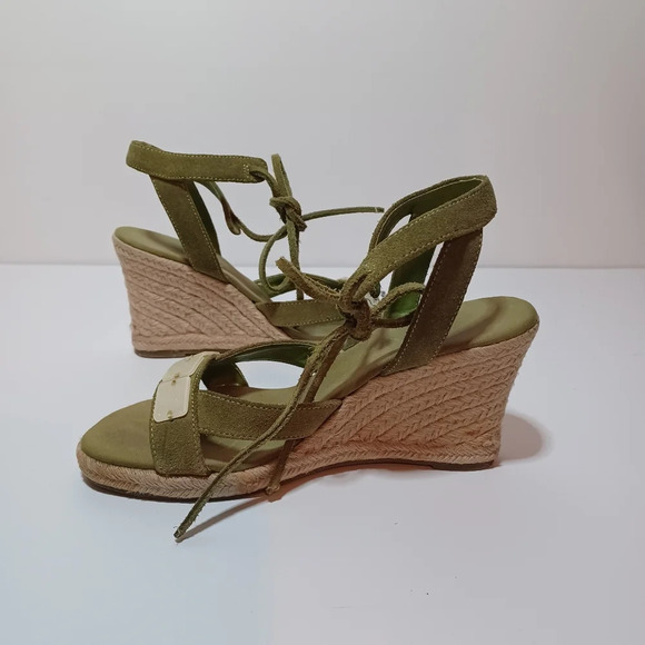 Nine West Womens Green Suede wedge size 6 M In Original Box see pictures for ref - Picture 3 of 9